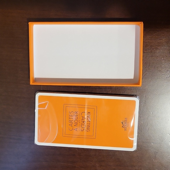 NIB HERMÈS Cartes À Nouer / How to Tie Scarf Knotting Cards - Picture 2 of 4